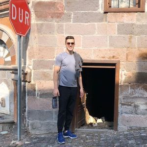 Meet your Posher, Andrew